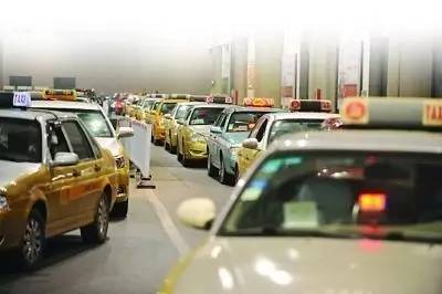 南京出租車運價改革方案聽證 全天候全程雙計費將如何影響市民出行？
